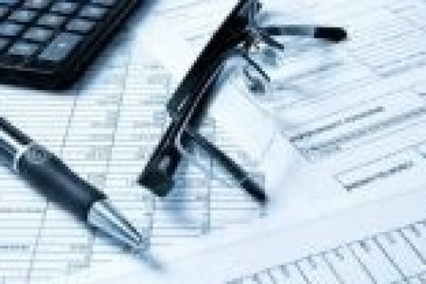 finance-cropped8EAD9C9D-0B93-B6B3-7A10-6184ACDE0F8B.jpg